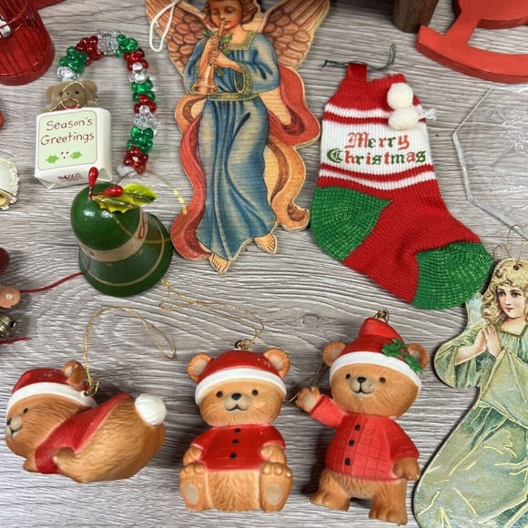 Vintage Lot Christmas Tree Ornaments Yarn Plastic Felt Wood Handmade Assorted - Picture 10 of 16